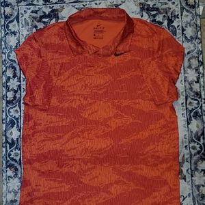 Youth Athletic Nike Dri-Fit Polo Shirt with Button Down Collar, in size XL